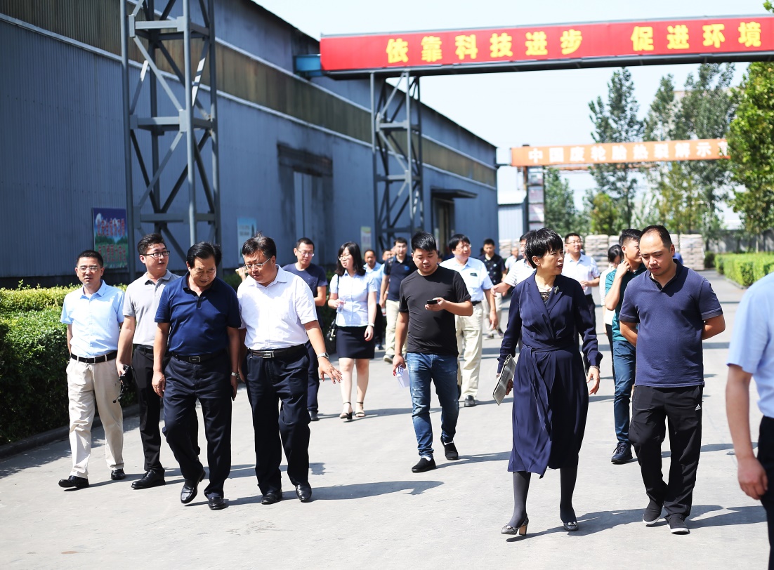 优游开户国际环保携手中轮协成功举办“全国废轮胎（橡胶）热裂解技术装备及行业发展专题会议”